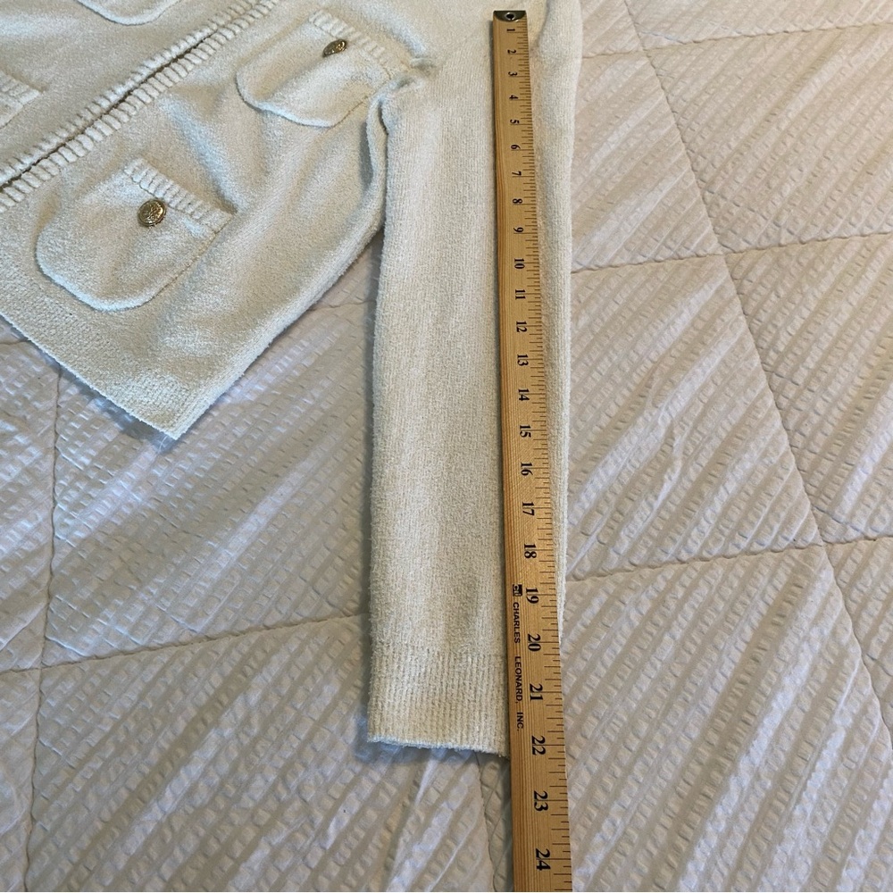 Rachel Zoe Cream Cardigan Sweater Gold Buttons Size: Small - Picture 8 of 12